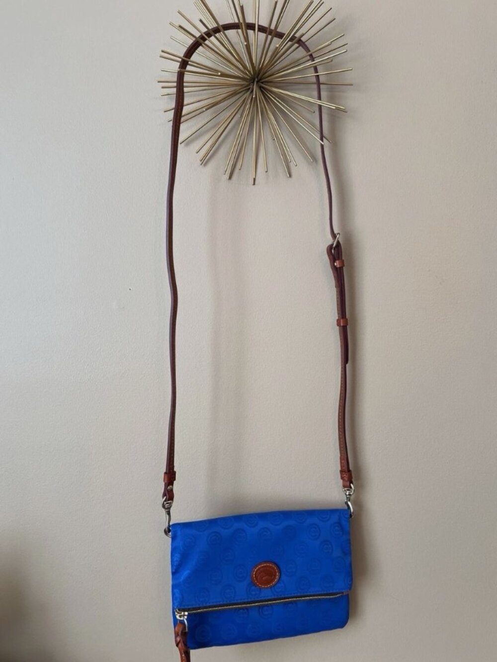 Dooney & Bourke Chicago Cubs MLB Blue Foldover Crossbody Bag Purse Leather